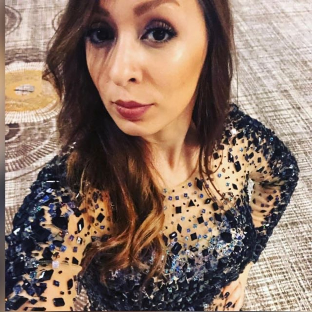 Meet your Posher, Iphone